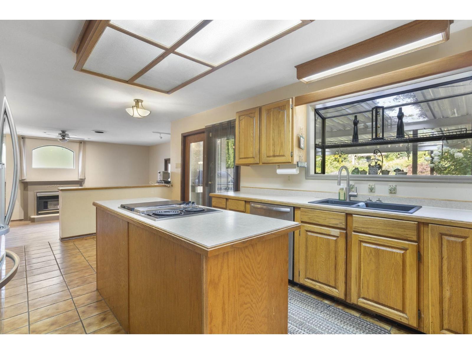 10031 Eagle Crescent, Little Mountain, Chilliwack, British Columbia  V2P 7R1 - Photo 16 - R3097113