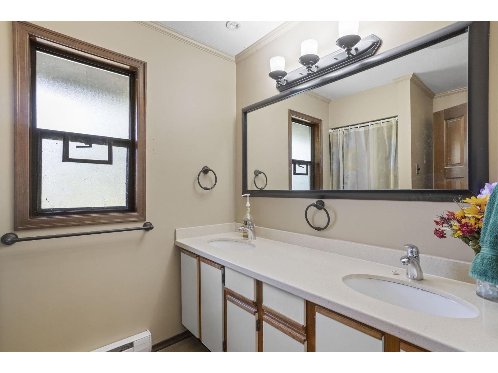 10031 Eagle Crescent, Little Mountain, Chilliwack, British Columbia  V2P 7R1 - Photo 24 - R3097113