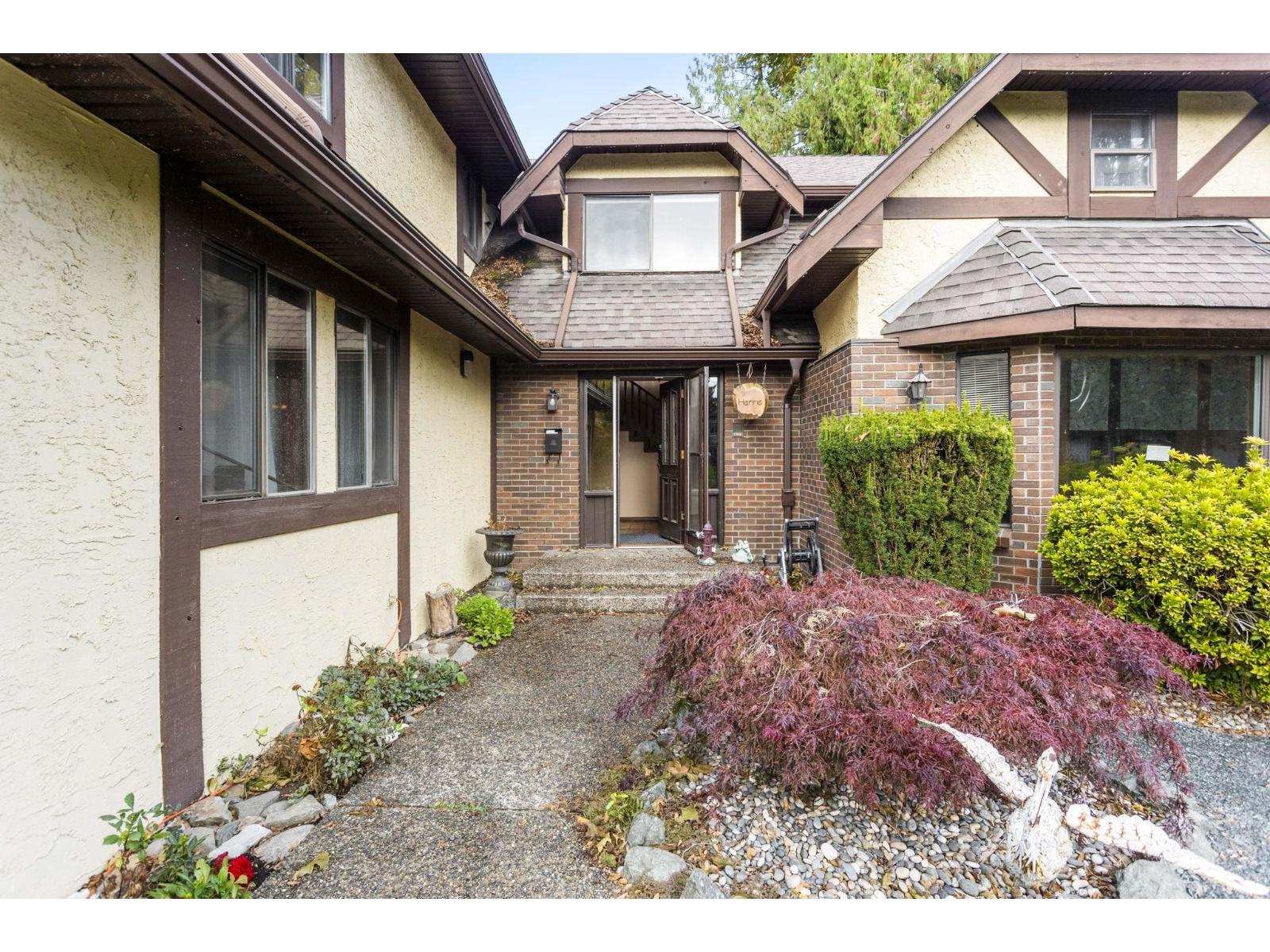 10031 Eagle Crescent, Little Mountain, Chilliwack, British Columbia  V2P 7R1 - Photo 4 - R3097113