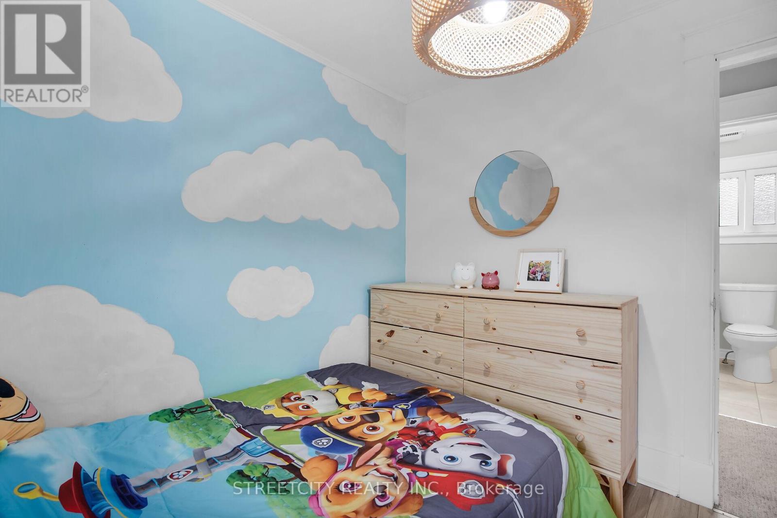 Photo 23 of 36 for 85 Springbank Drive