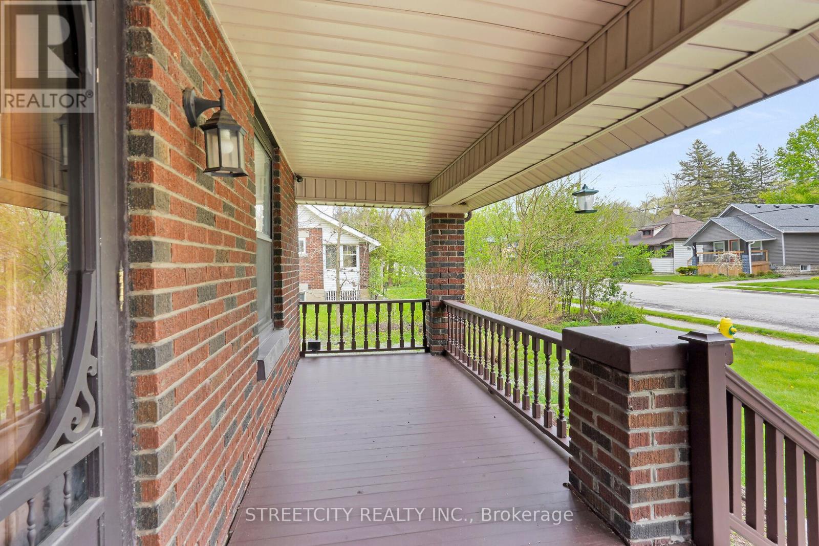 85 Springbank Drive, London South, Ontario  N6J 1E5 - Photo 4 - X12856980