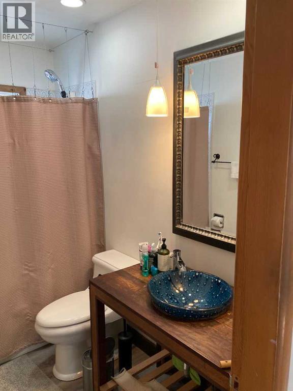 84 Waterloo Drive Sw, Calgary, Alberta  T3C 3G1 - Photo 19 - A2288353