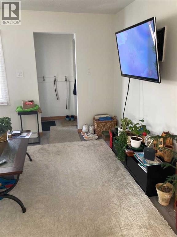 84 Waterloo Drive Sw, Calgary, Alberta  T3C 3G1 - Photo 12 - A2288353