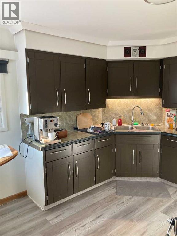 84 Waterloo Drive Sw, Calgary, Alberta  T3C 3G1 - Photo 15 - A2288353