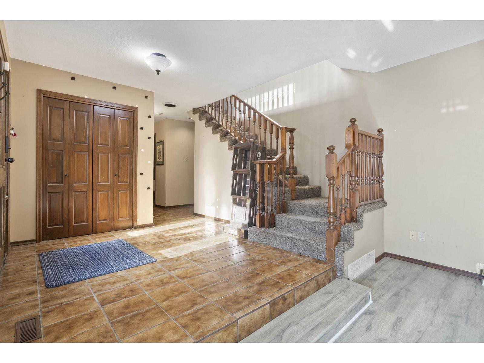 10031 Eagle Crescent, Little Mountain, Chilliwack, British Columbia  V2P 7R1 - Photo 8 - R3097113