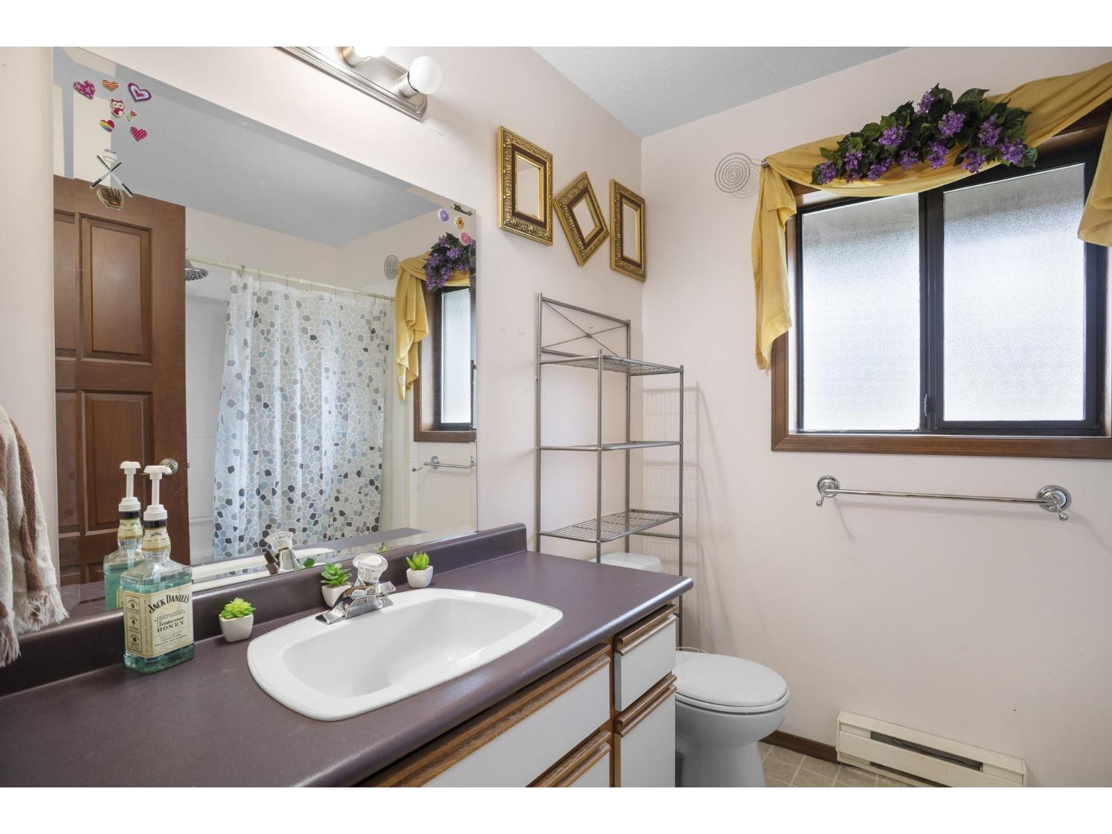 10031 Eagle Crescent, Little Mountain, Chilliwack, British Columbia  V2P 7R1 - Photo 30 - R3097113