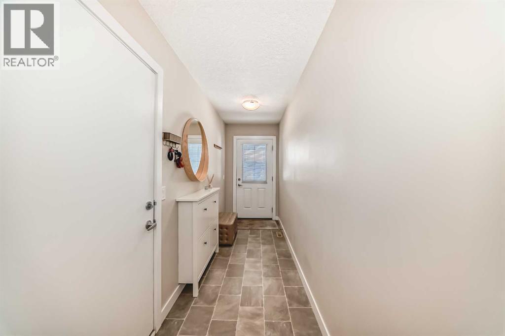 154 Sage Hill Grove Nw, Calgary, Alberta  T3R 0Z8 - Photo 2 - A2290381