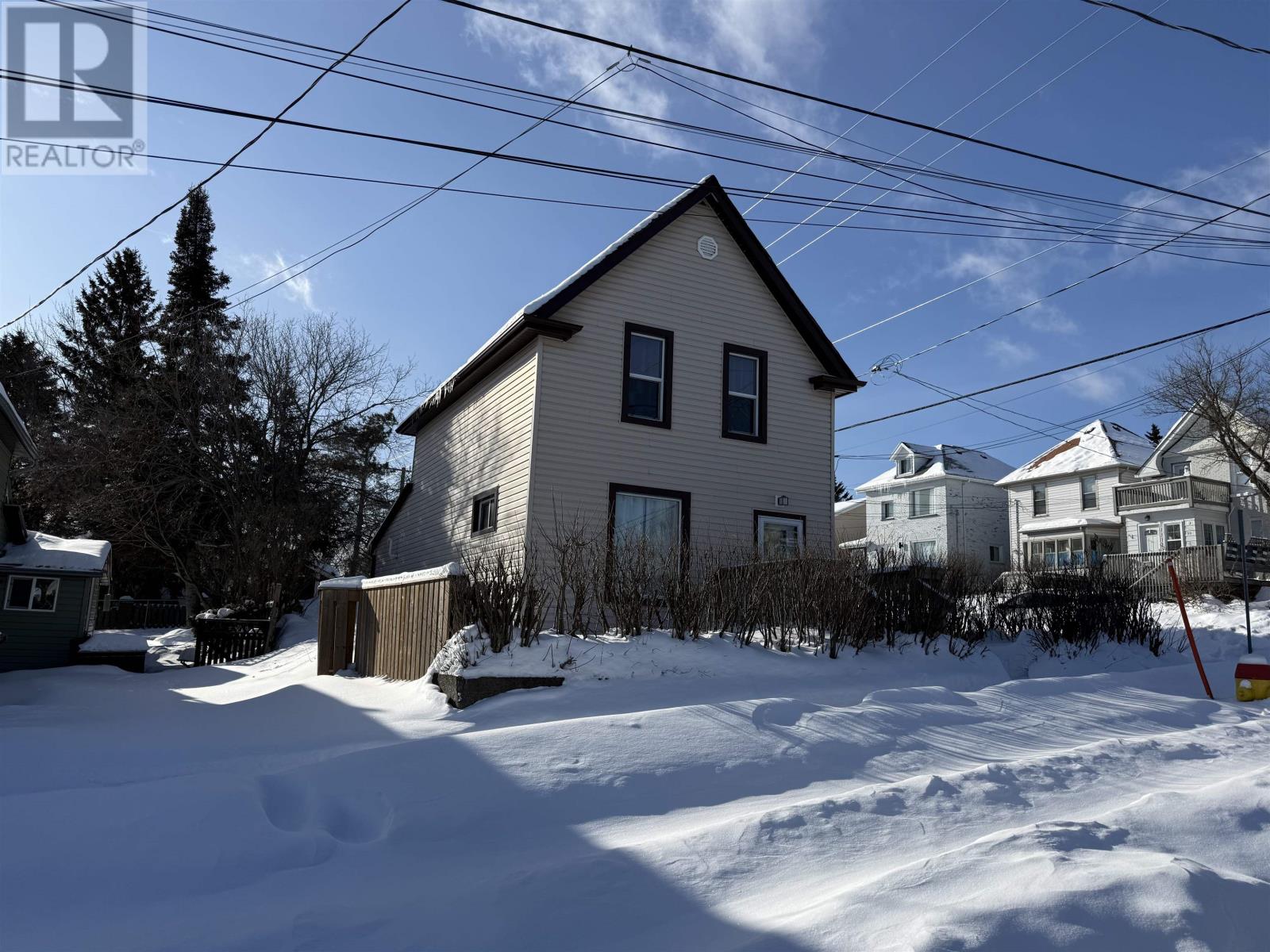 335 Dawson St, Thunder Bay, Ontario  P7A 3T9 - Photo 2 - TB2600315