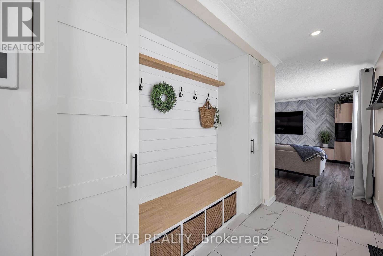 4914 Farmers Way, Ottawa, Ontario  K0A 1K0 - Photo 4 - X12856912