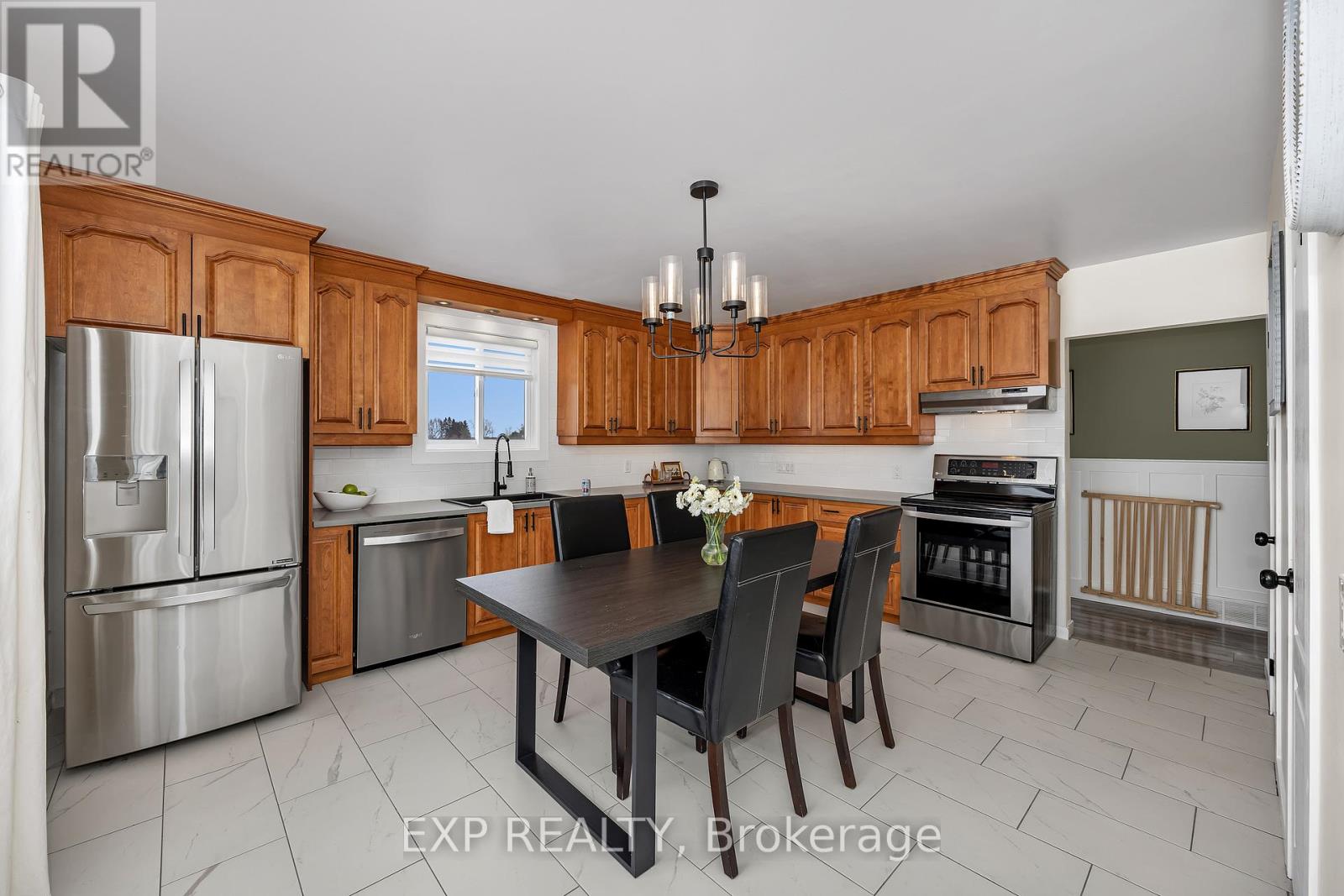 4914 Farmers Way, Ottawa, Ontario  K0A 1K0 - Photo 9 - X12856912