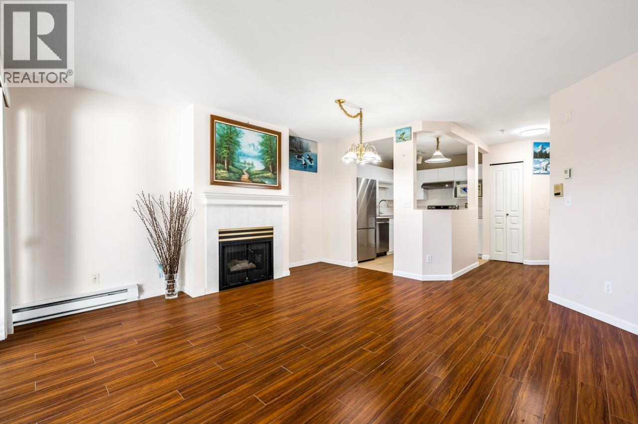 402 7139 18th Avenue, Burnaby, British Columbia  V3N 4Z3 - Photo 6 - R3097036