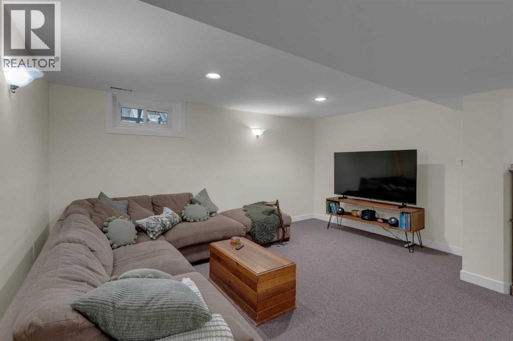 4512 41 Avenue Sw, Calgary, Alberta  T3E 1G7 - Photo 26 - A2283757