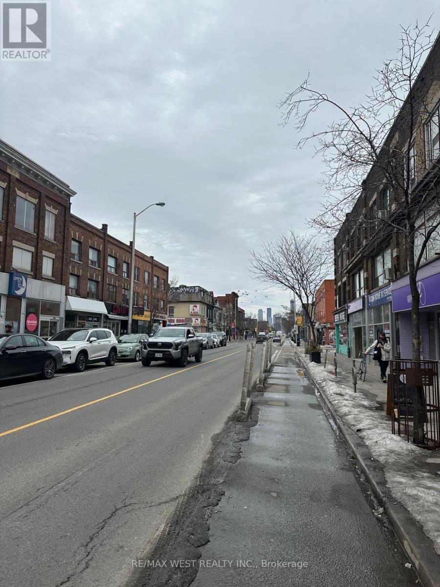 Unknown Address, ,     - Photo 2 - C12856866