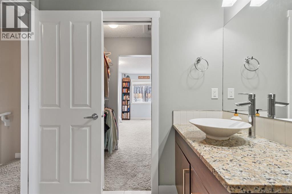 93 Aspen Hills Drive Sw, Calgary, Alberta  T3H 0P8 - Photo 25 - A2289936