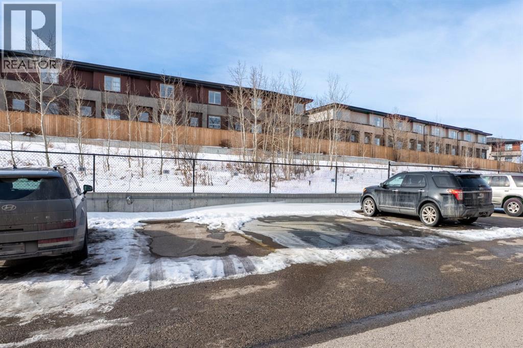 93 Aspen Hills Drive Sw, Calgary, Alberta  T3H 0P8 - Photo 38 - A2289936