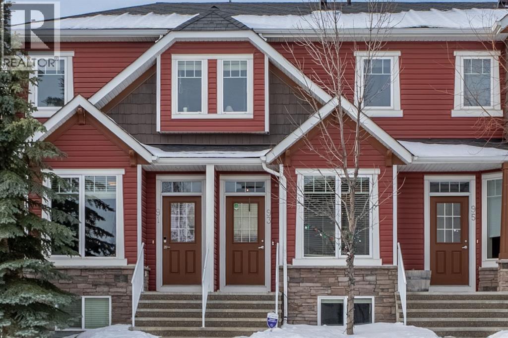93 Aspen Hills Drive Sw, Calgary, Alberta  T3H 0P8 - Photo 4 - A2289936