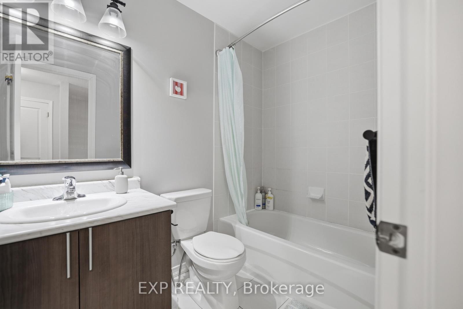 83 Magpie Way, Whitby, Ontario  L1N 2K6 - Photo 19 - E12856856