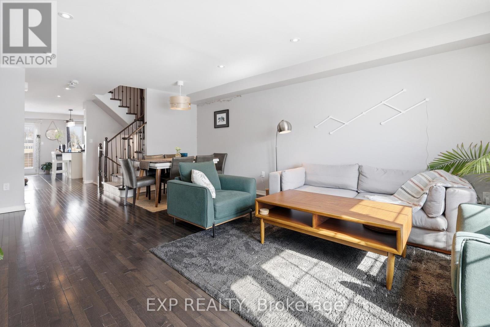 83 Magpie Way, Whitby, Ontario  L1N 2K6 - Photo 9 - E12856856