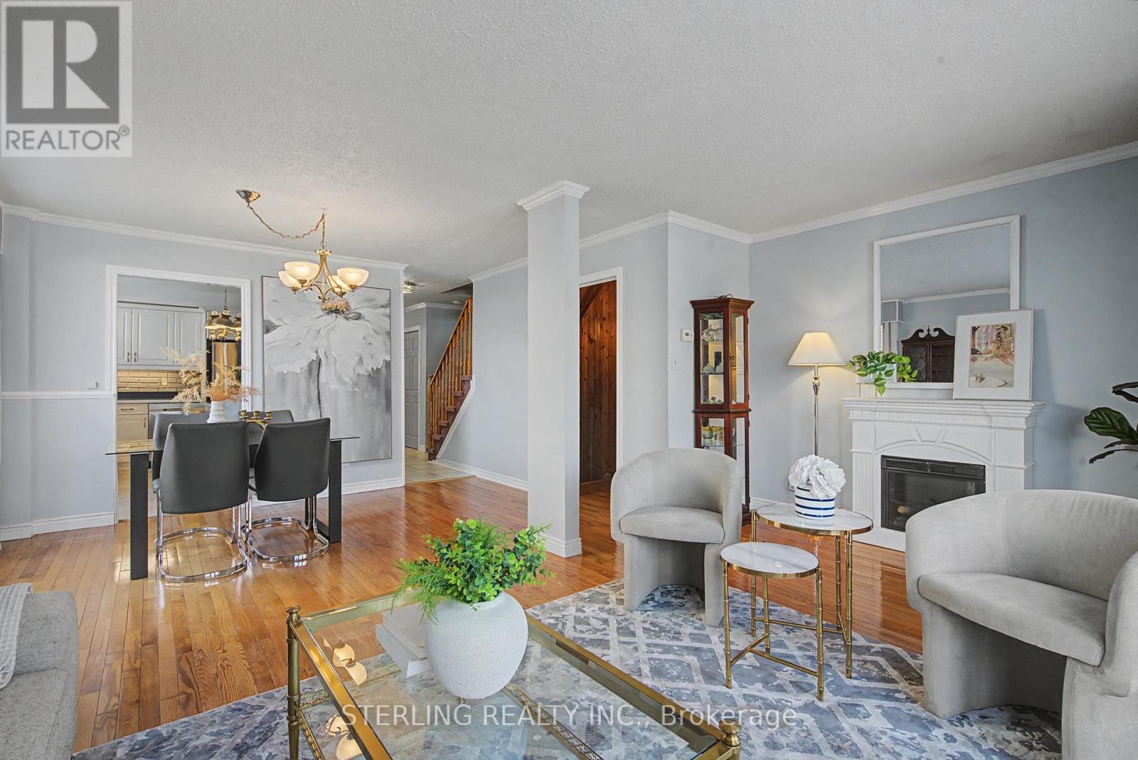 673 Balsam Crescent, Oshawa, Ontario  L1J 6A1 - Photo 4 - E12856860