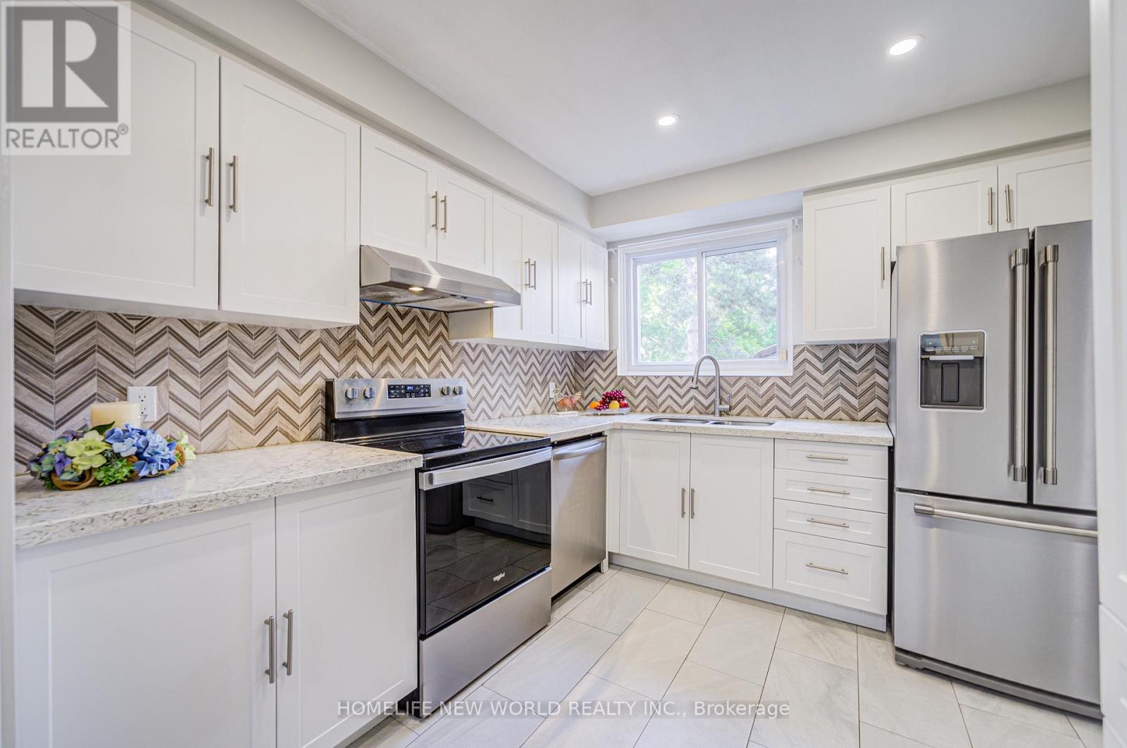 29 PUMA DRIVE, Toronto, Ontario