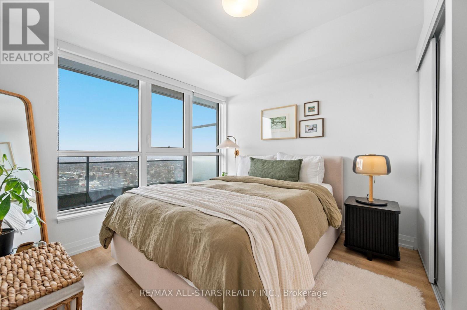 2310 - 286 Main Street, Toronto, Ontario  M4C 0B3 - Photo 26 - E12856896