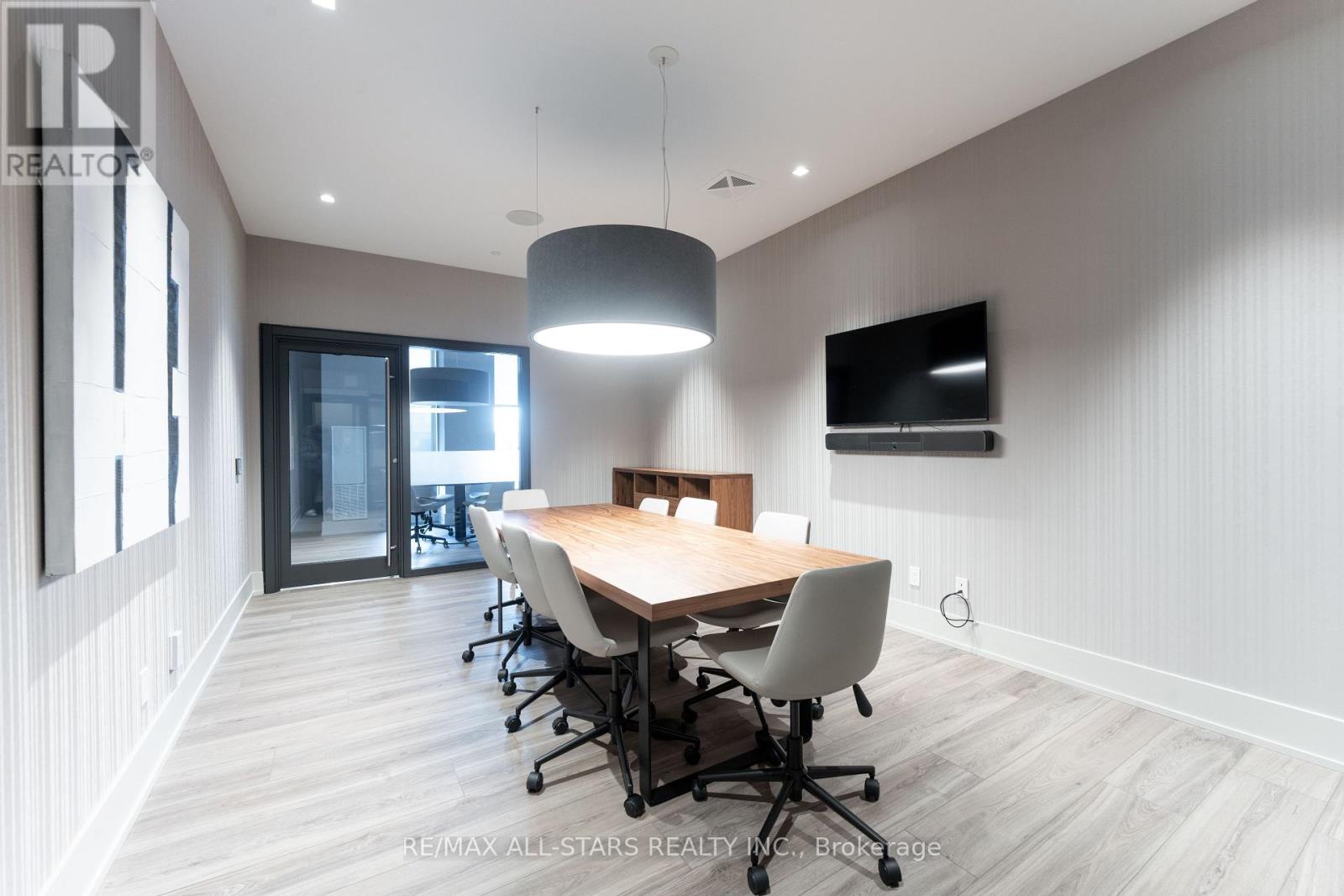 2310 - 286 Main Street, Toronto, Ontario  M4C 0B3 - Photo 43 - E12856896