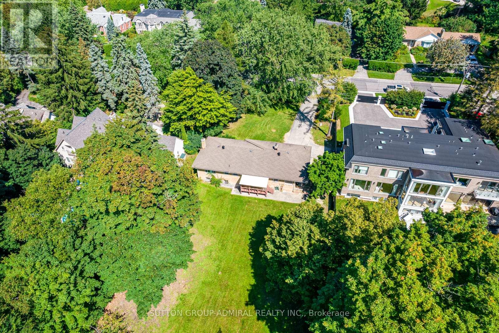 15 Bellehaven Crescent, Toronto, Ontario  M1M 1H2 - Photo 9 - E12856966