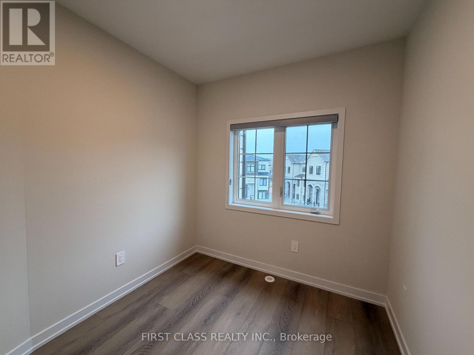 1 Peace Lane, Richmond Hill, Ontario  L4B 0J4 - Photo 11 - N12856868