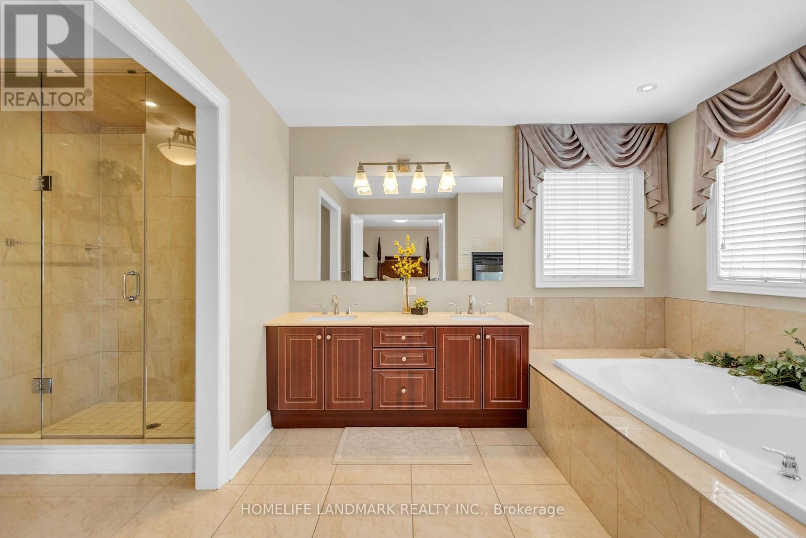 7 Via Campanile, Vaughan, Ontario  L4H 3G6 - Photo 18 - N12856926