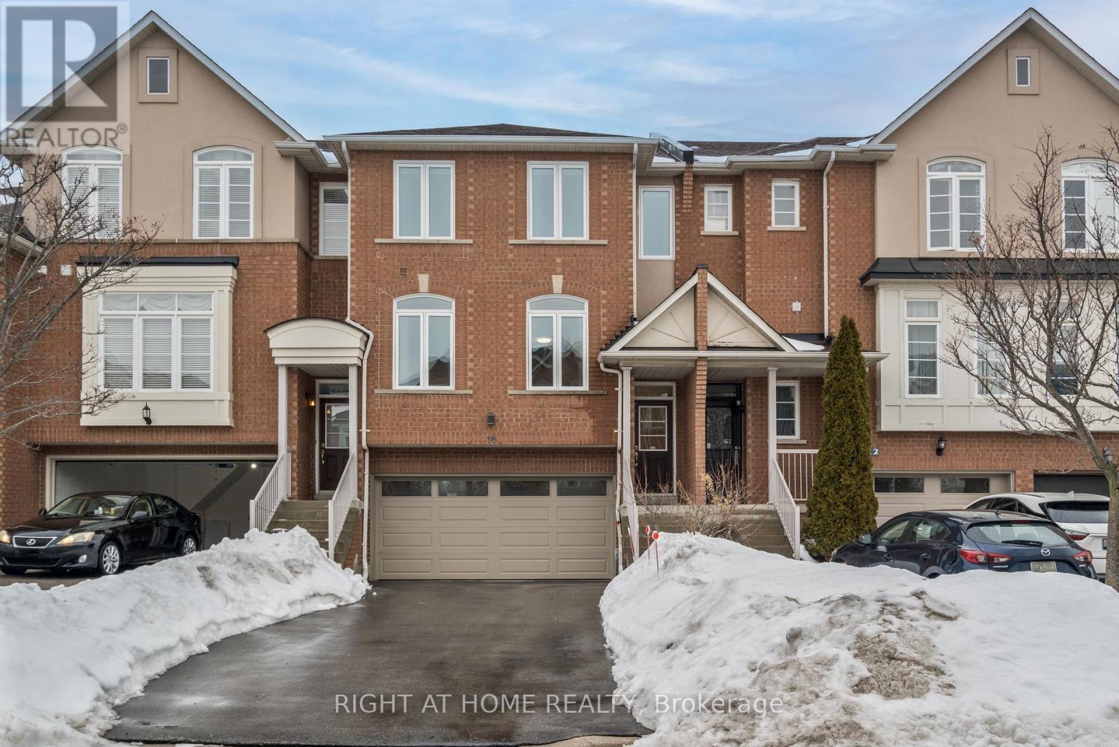 16 Honeywood Road, Vaughan, Ontario  L4J 9C2 - Photo 2 - N12856960