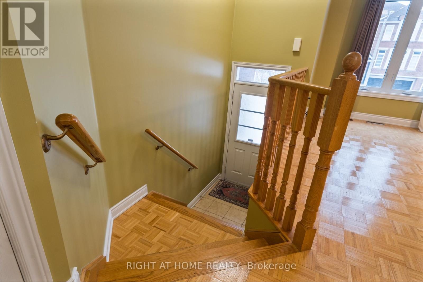 16 Honeywood Road, Vaughan, Ontario  L4J 9C2 - Photo 3 - N12856960