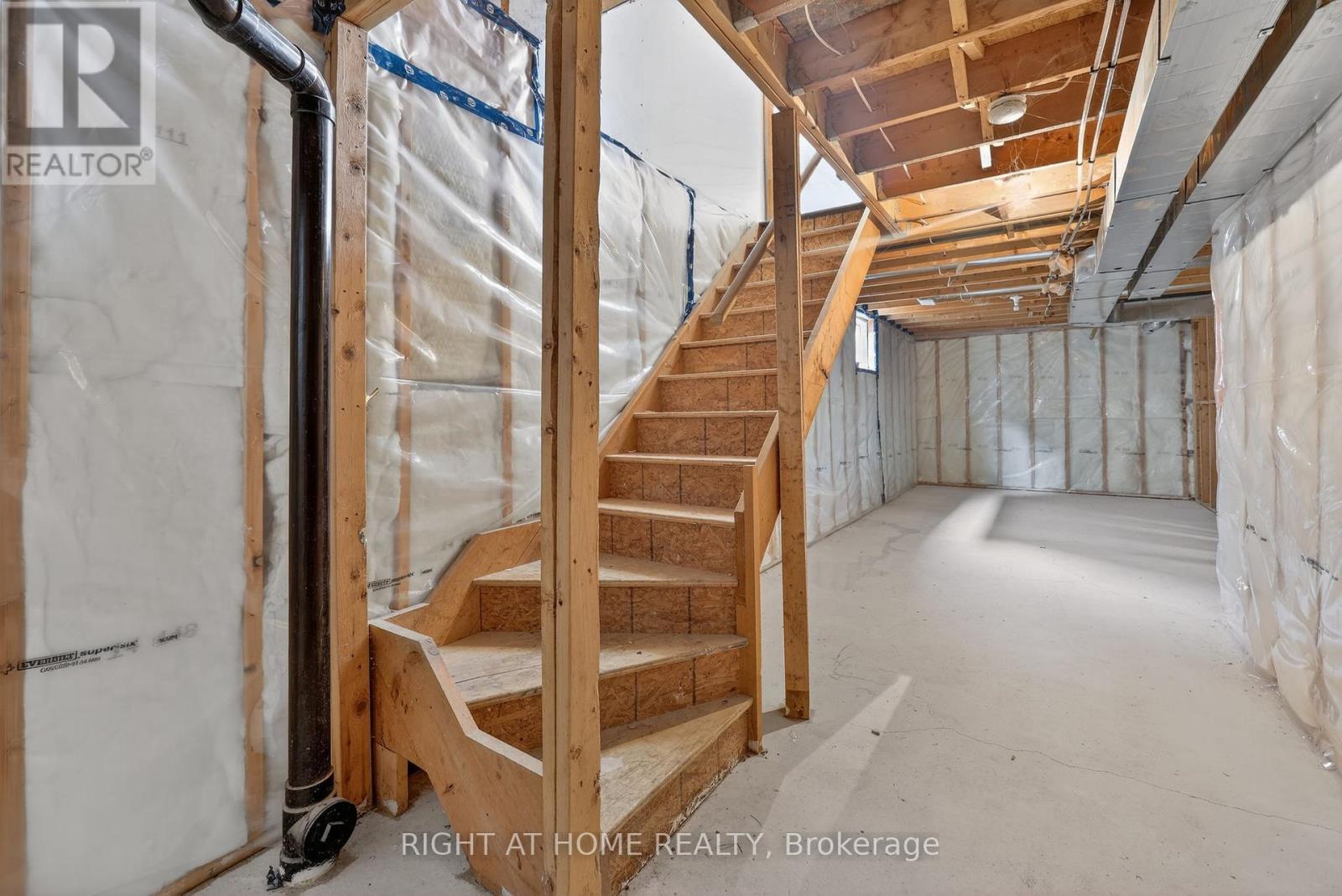 27 Booth Lane, Barrie, Ontario  L4N 0S4 - Photo 25 - S12856898