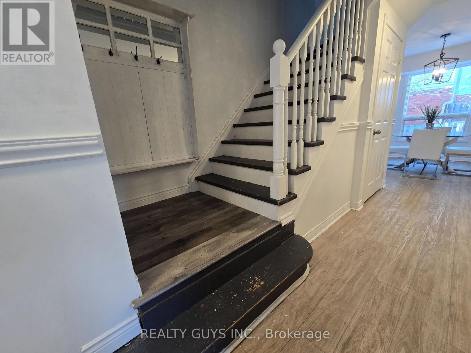 542 Westman Avenue, Peterborough (Otonabee Ward 1), Ontario  K9K 2E6 - Photo 14 - X12774124