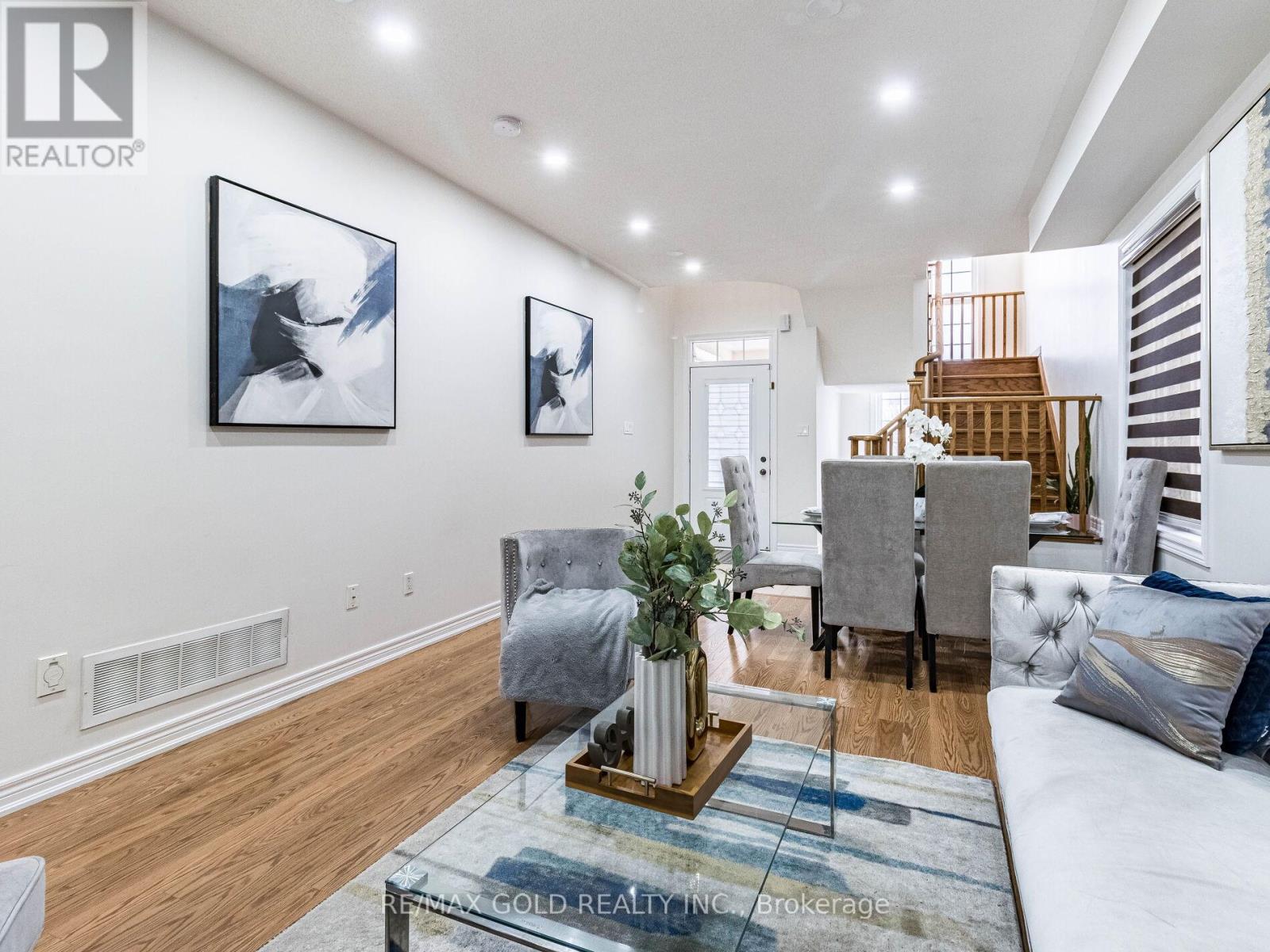 Upper - 90 Begonia Crescent, Brampton (Northwest Sandalwood Parkway), Ontario  L7A 0M7 - Photo 12 - W12856858