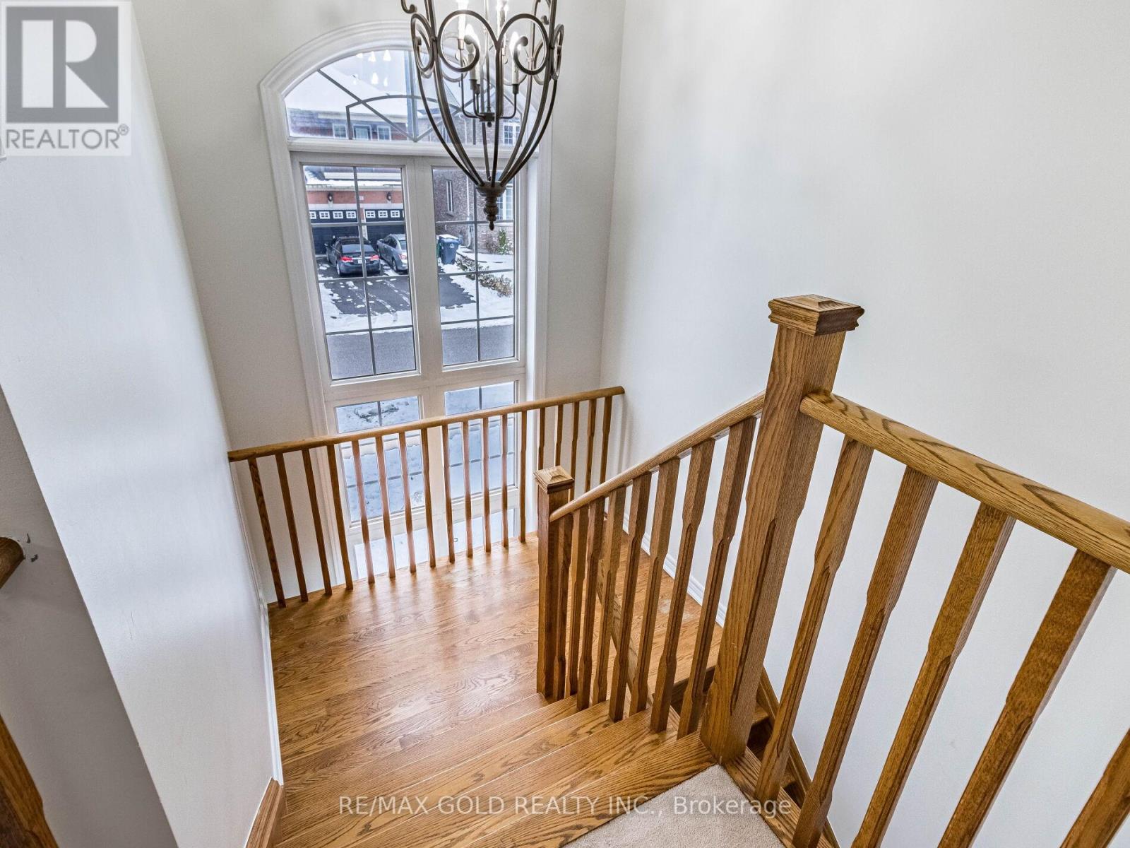 Upper - 90 Begonia Crescent, Brampton (Northwest Sandalwood Parkway), Ontario  L7A 0M7 - Photo 25 - W12856858