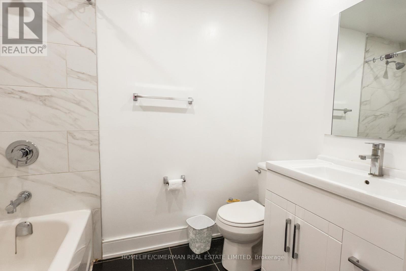 1508 - 220 Burnhamthorpe Road W, Mississauga (City Centre), Ontario  L5B 4N4 - Photo 17 - W12856890