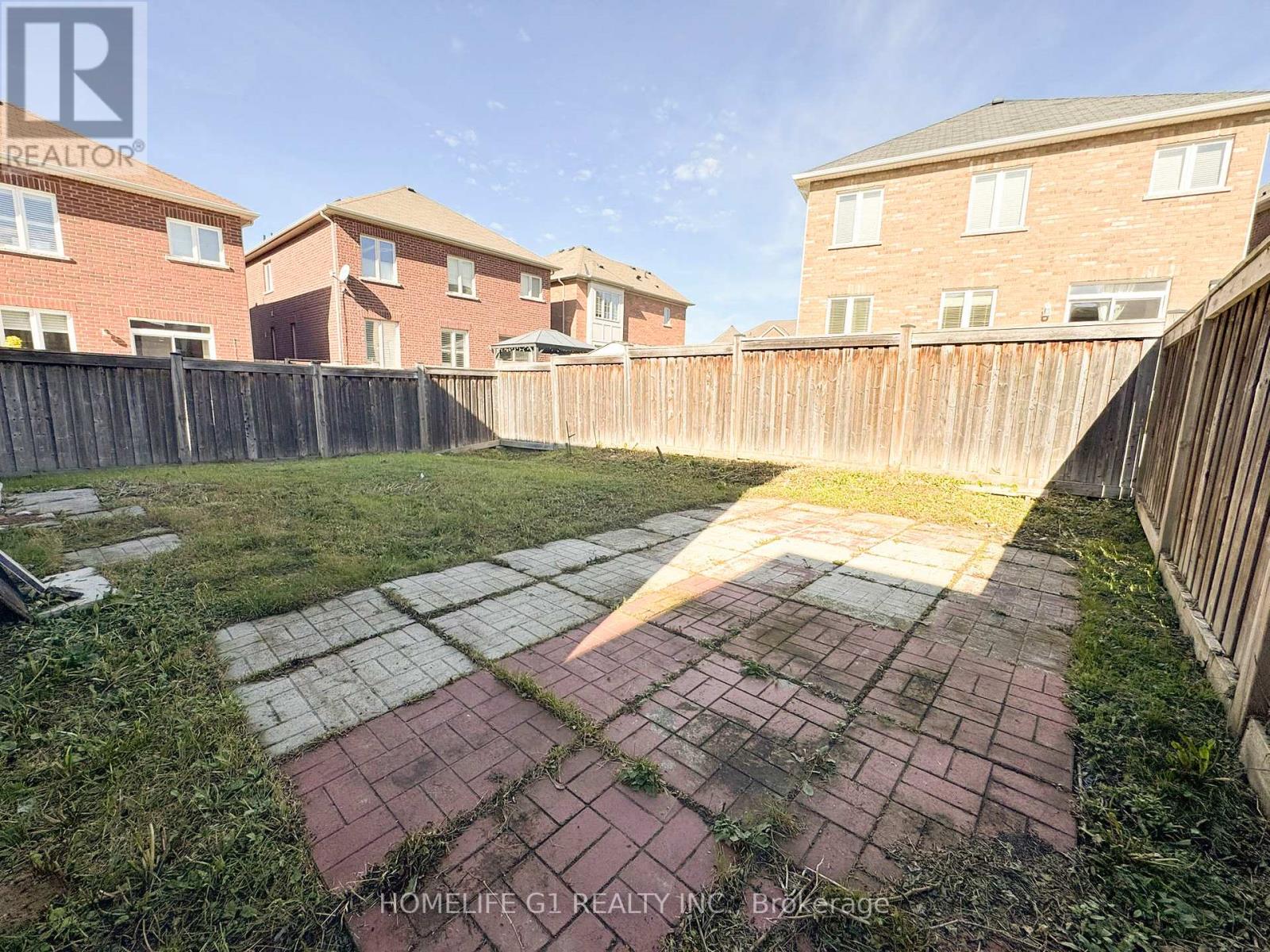 7 Bryony Road, Brampton (Northwest Brampton), Ontario  L7A 0G2 - Photo 36 - W12856900