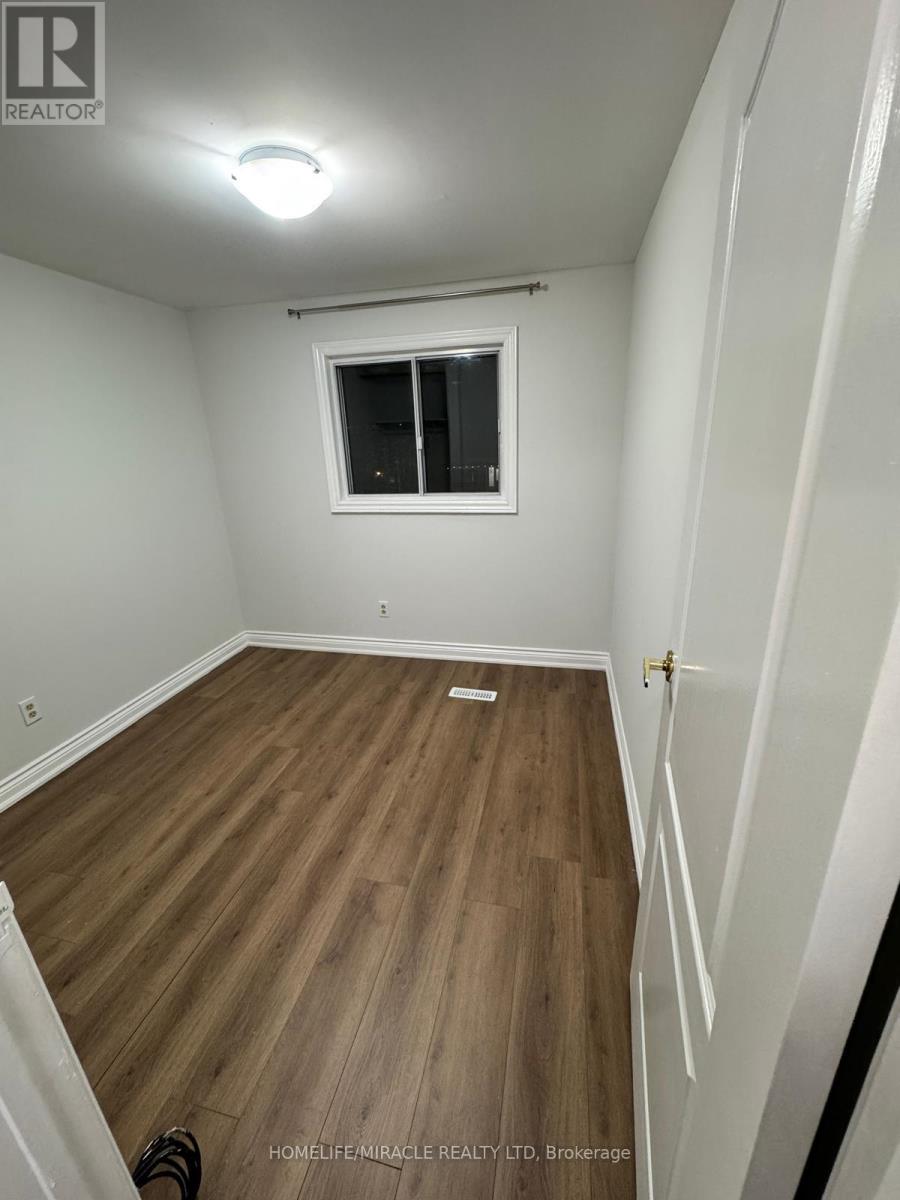 73 Gulliver Crescent, Brampton (Northgate), Ontario  L6S 1T1 - Photo 14 - W12856902