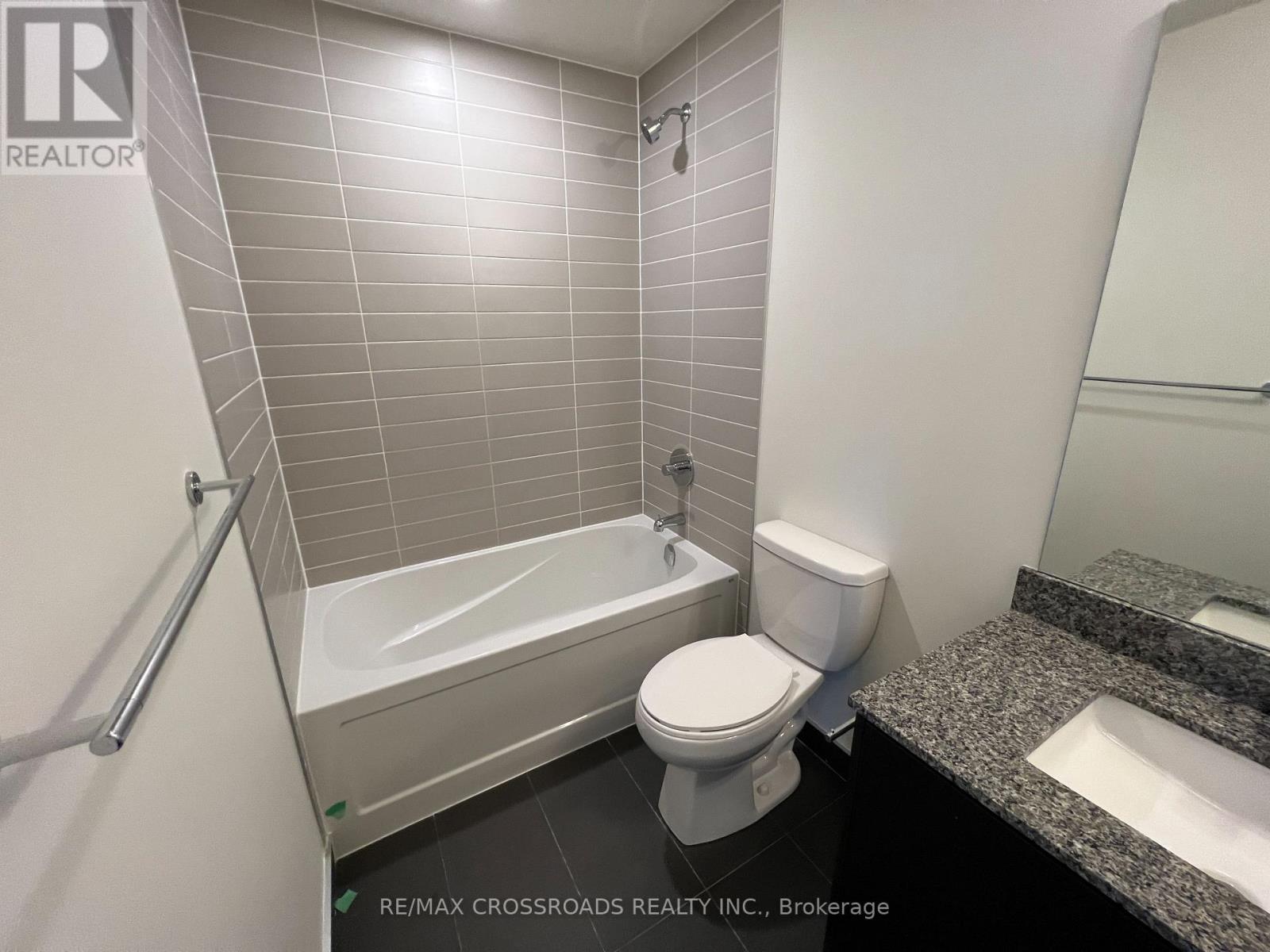 1110 - 345 Wheat Boom Drive, Oakville (Jm Joshua Meadows), Ontario  L6H 0R4 - Photo 4 - W12856916