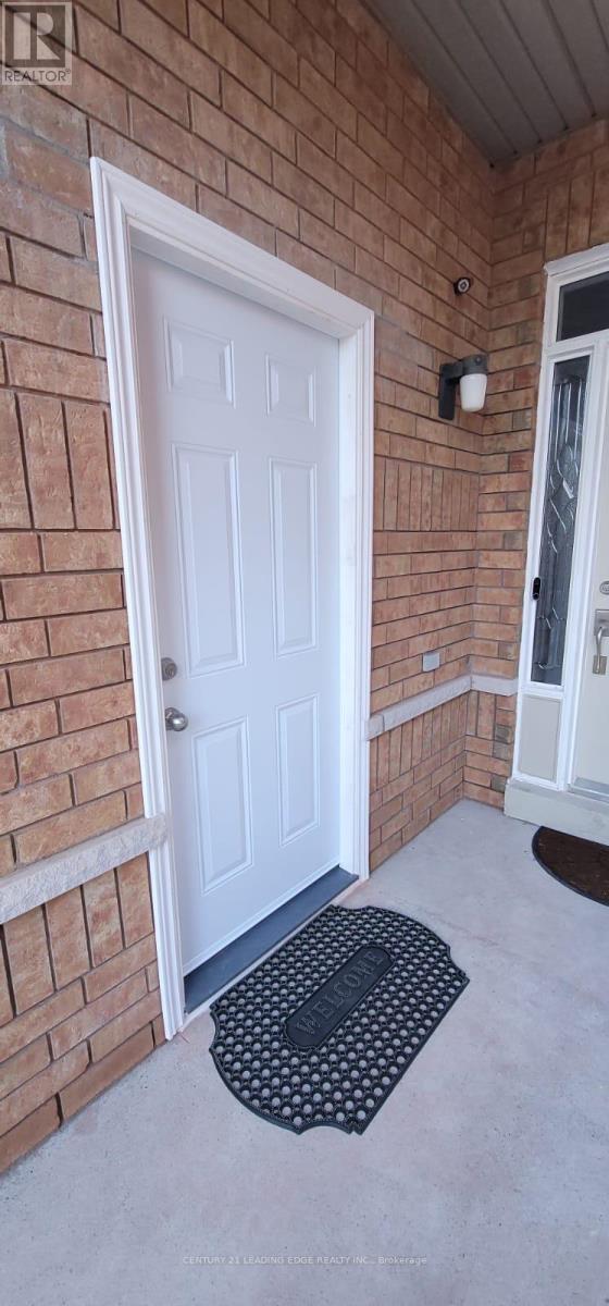 44 Deepcoral Court, Brampton, Ontario  L6V 4P7 - Photo 34 - W12856948