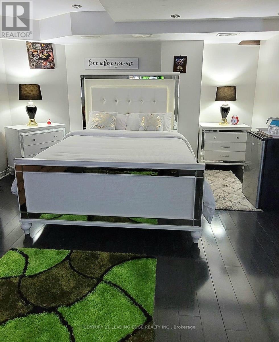 44 Deepcoral Court, Brampton, Ontario  L6V 4P7 - Photo 35 - W12856948