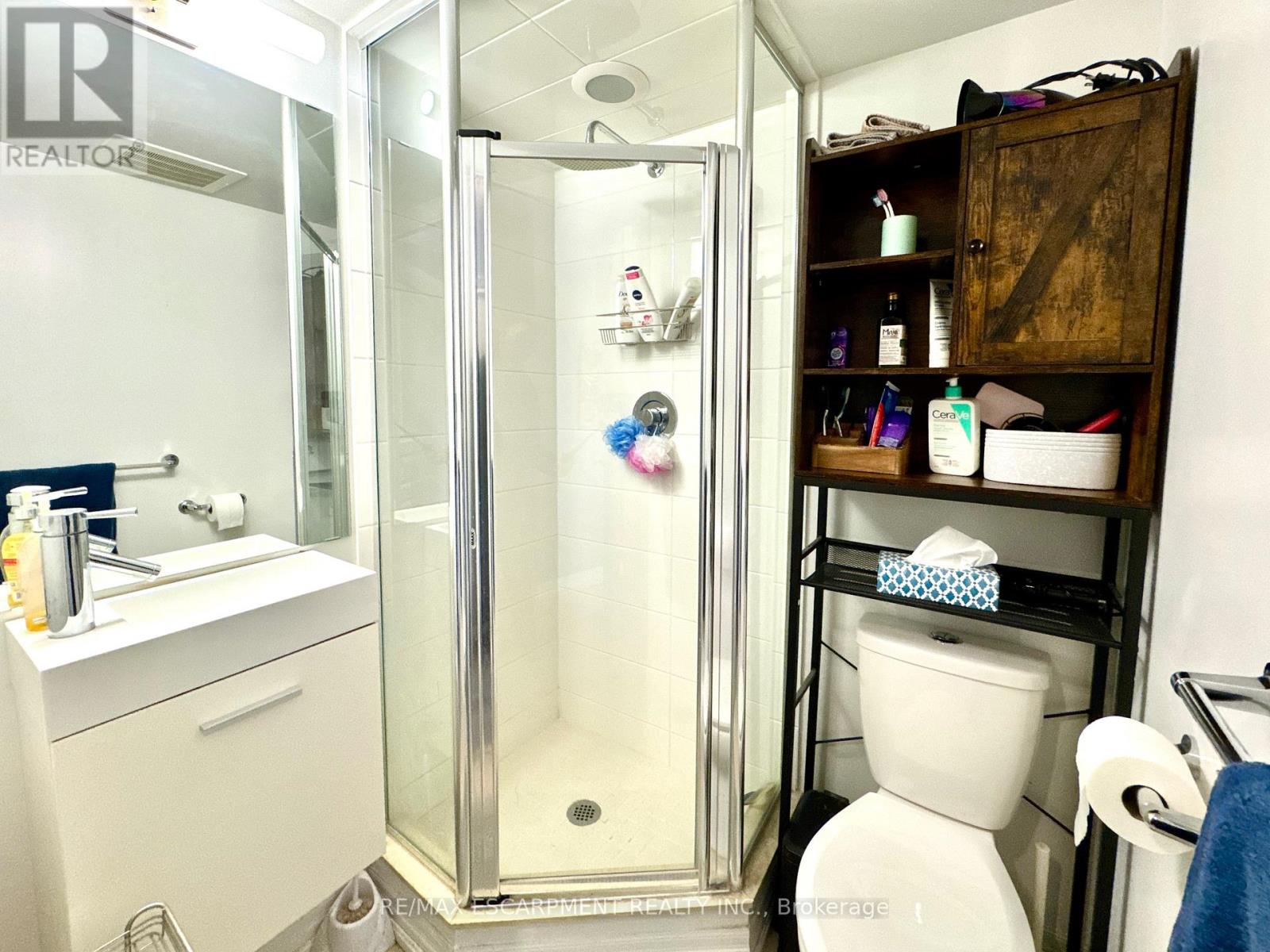 809 - 1940 Ironstone Drive, Burlington, Ontario  L7L 0E4 - Photo 32 - W12856962