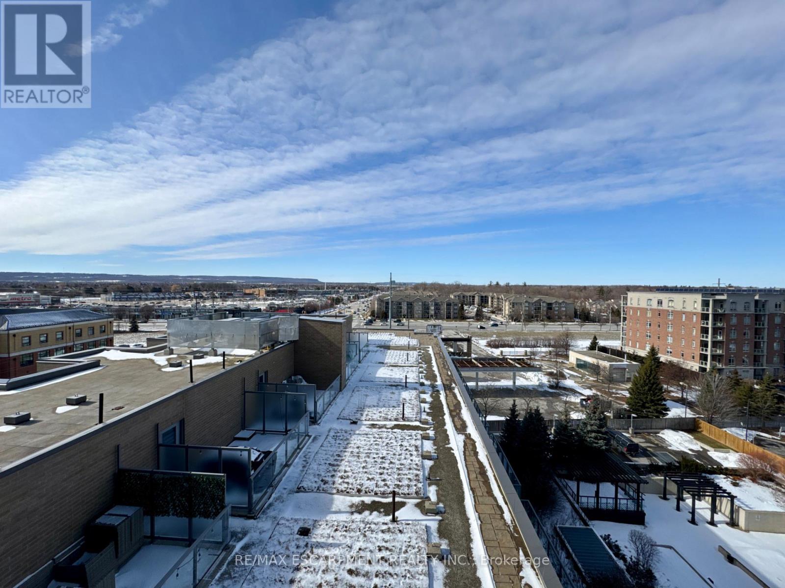 809 - 1940 Ironstone Drive, Burlington, Ontario  L7L 0E4 - Photo 37 - W12856962