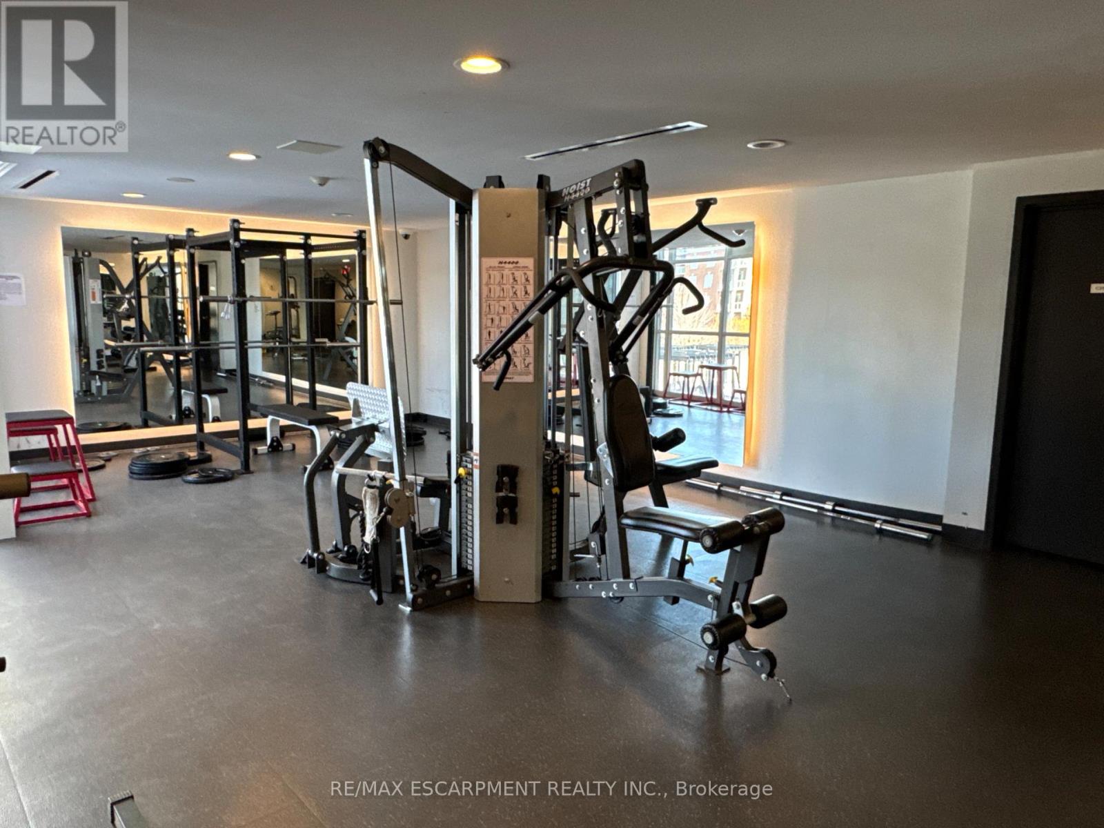 809 - 1940 Ironstone Drive, Burlington, Ontario  L7L 0E4 - Photo 43 - W12856962