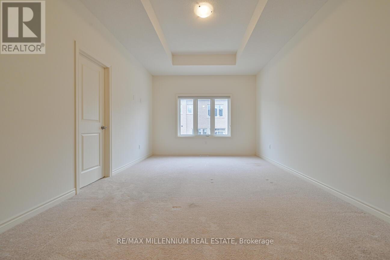 Upper - 92 Adventura Road, Brampton, Ontario  L7A 5A7 - Photo 11 - W12856996