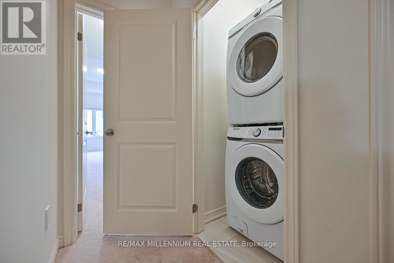 Upper - 92 Adventura Road, Brampton, Ontario  L7A 5A7 - Photo 6 - W12856996