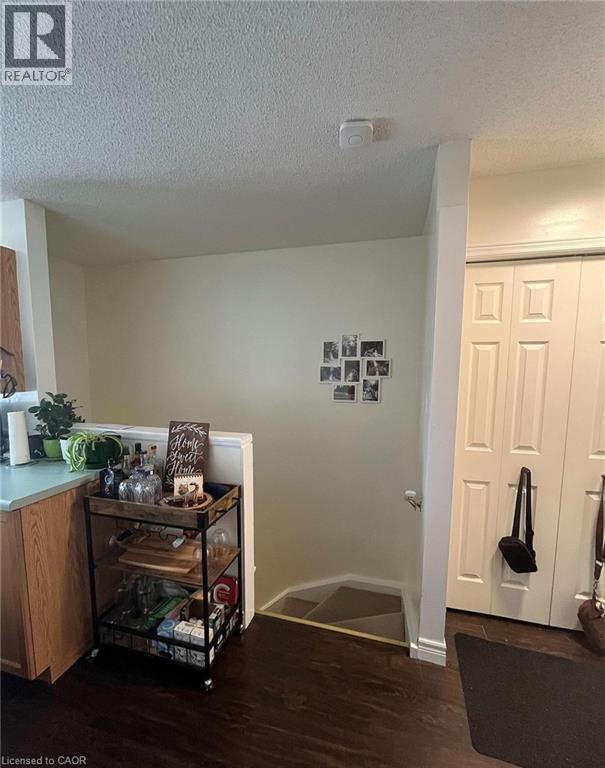 14 Old Orchard Glen Unit# Side Unit, Woodstock, Ontario  N4V 1G2 - Photo 6 - 40797684