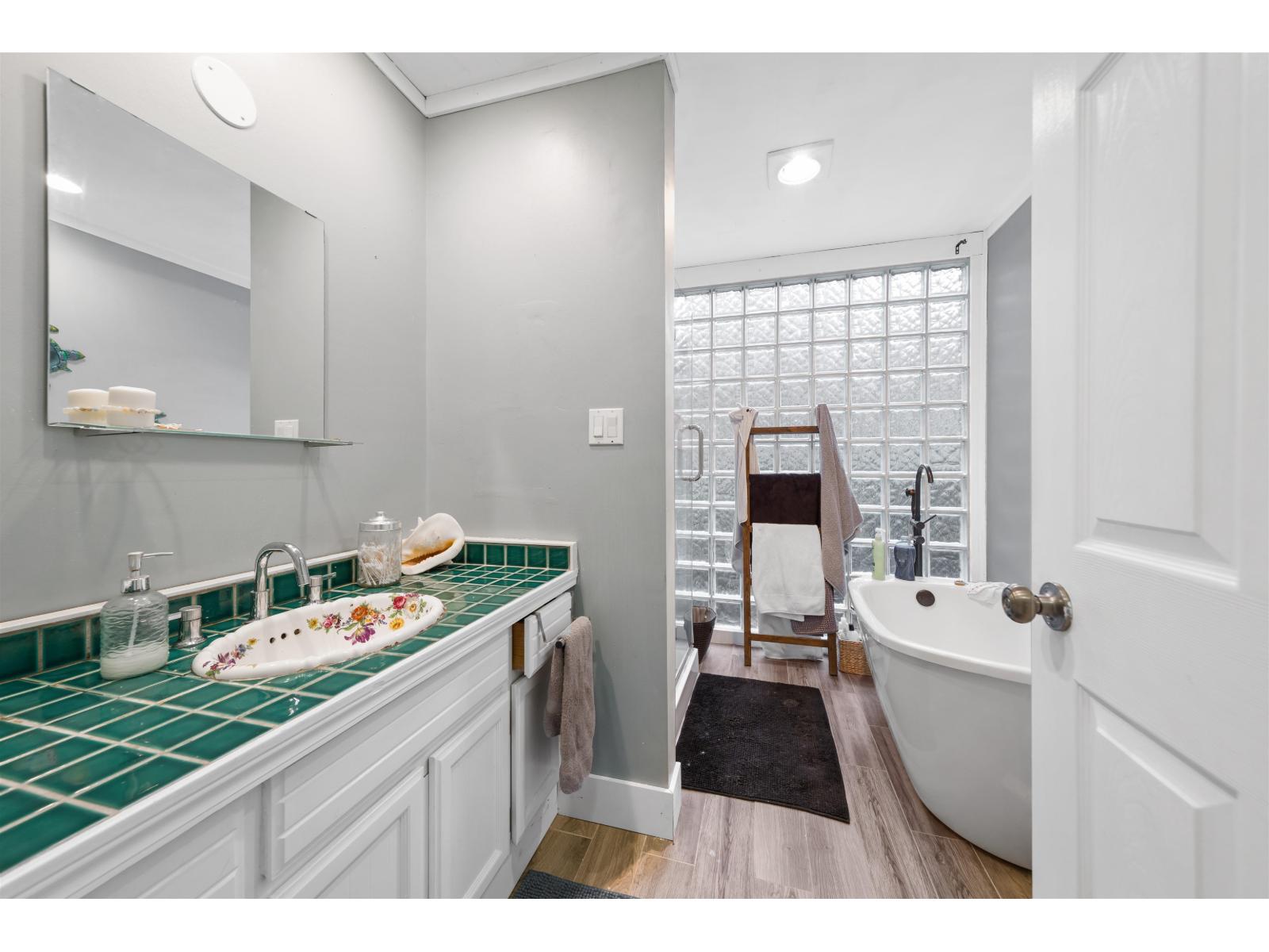 7701 Horne Street, Mission, British Columbia  V2V 3Y8 - Photo 13 - R3093911