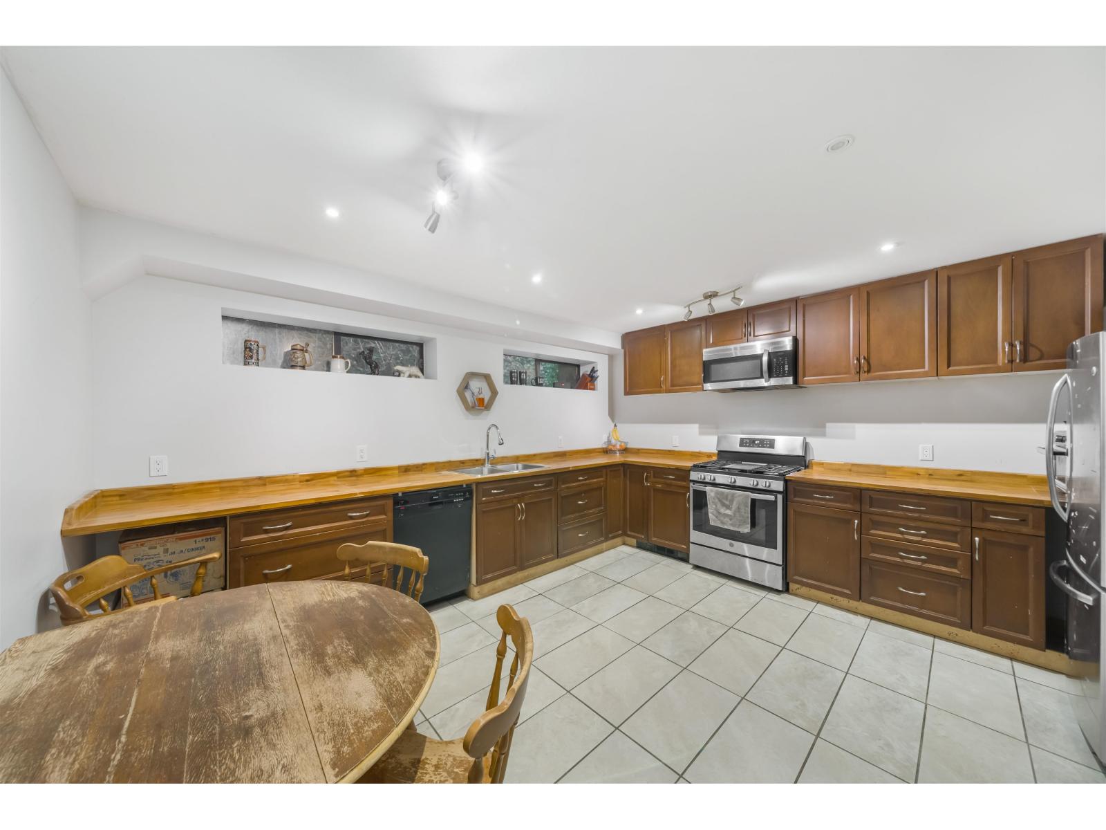 7701 Horne Street, Mission, British Columbia  V2V 3Y8 - Photo 21 - R3093911