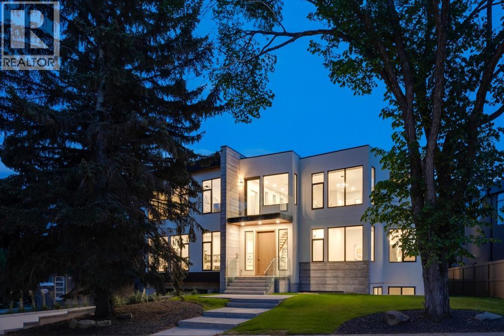 <div class="slider-price">$2,950,000.00</div><p>711 Imperial Way Sw, Calgary, Alberta</p>